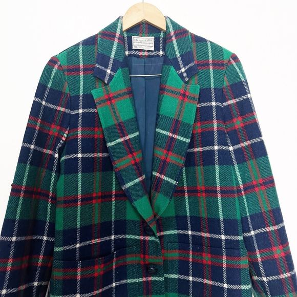 Vintage Pendleton 100% Virgin Wool Green Plaid Winter Plaid Wool Blazer Size 8 - Picture 4 of 11
